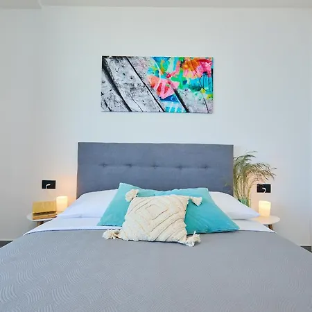 Hedera Estate, Hedera A40 アパート