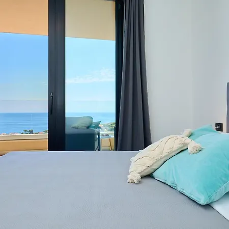 Hedera Estate, Hedera A40