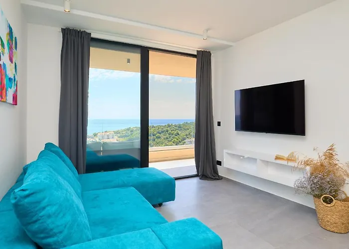 Hedera Estate, Hedera A40